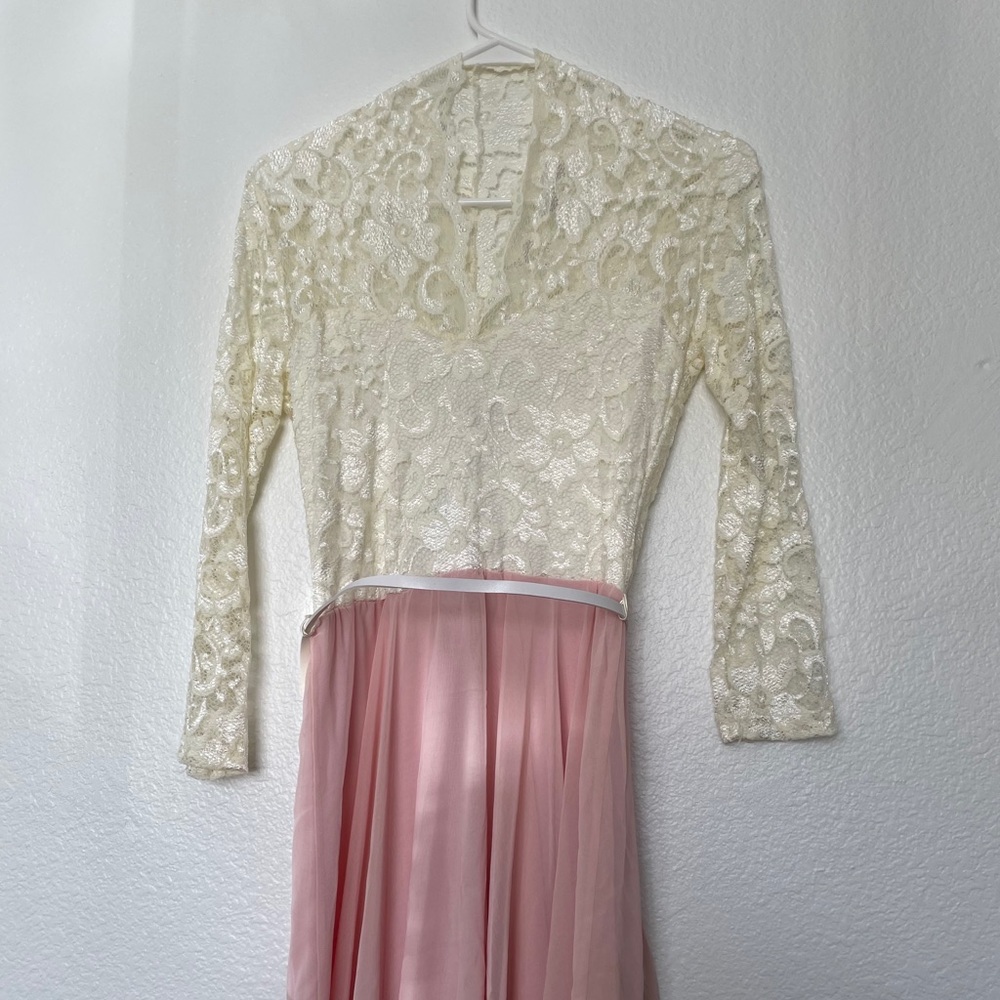Lace dress